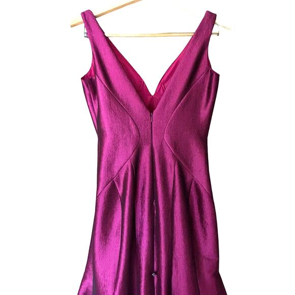 Mac Duggal Formal Dress Size 4 Magenta Taffeta Plunge Neck Trumpet Skirt HOCO - Picture 5 of 10